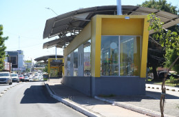 Robert Rios recorre a iniciativa privada para fiscalização de paradas de ônibus